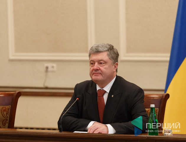 Децентралізація виборів, або Порошенко і регіони