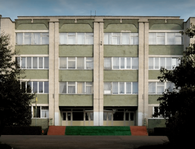 Для луцької школи шукають директора