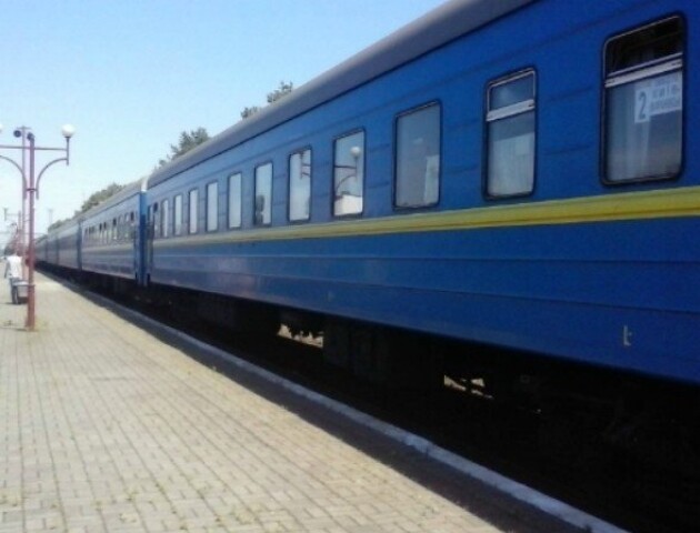 На Волині курсуватимуть додаткові потяги