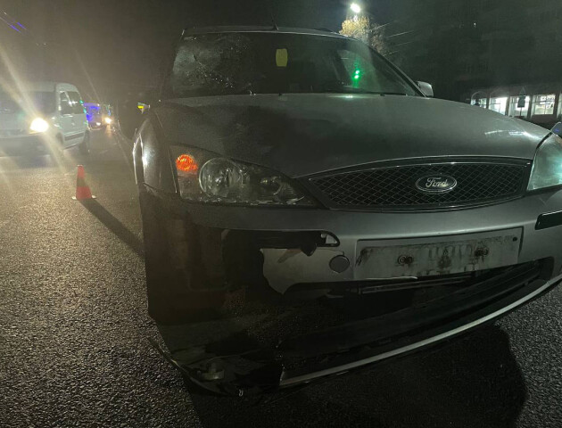 На Волині під колесами авто загинули двоє чоловіків