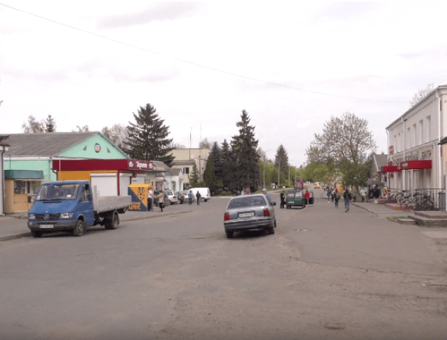 У Торчинській ОТГ виборців намагаються підкупити. ВІДЕО