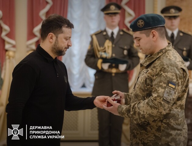 Президент нагородив молодого прикордонника
