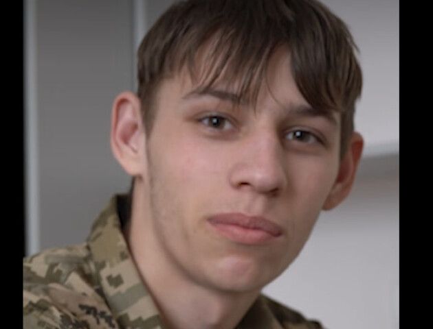 У 18 підписав контракт, бо натхненний батьком-снайпером