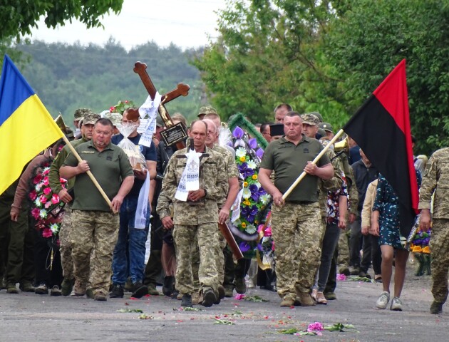 На Волині поховали 51-річного Захисника, життя якого забрала хвороба