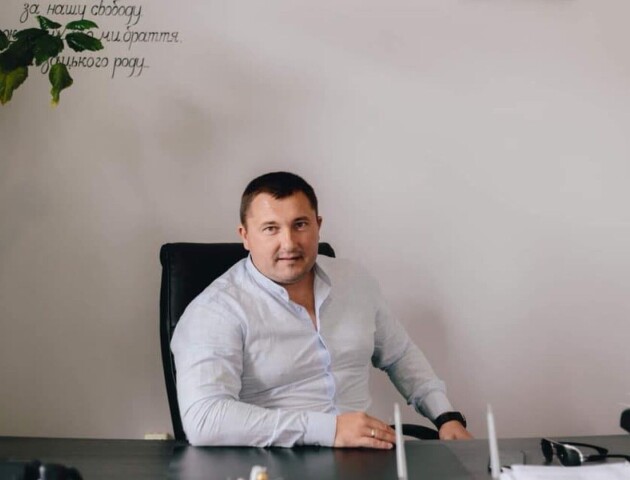 «Бідова» декларація, дружба з поліцією, п’яна їзда: чого меру Ківерців сходять з рук його зашквари?