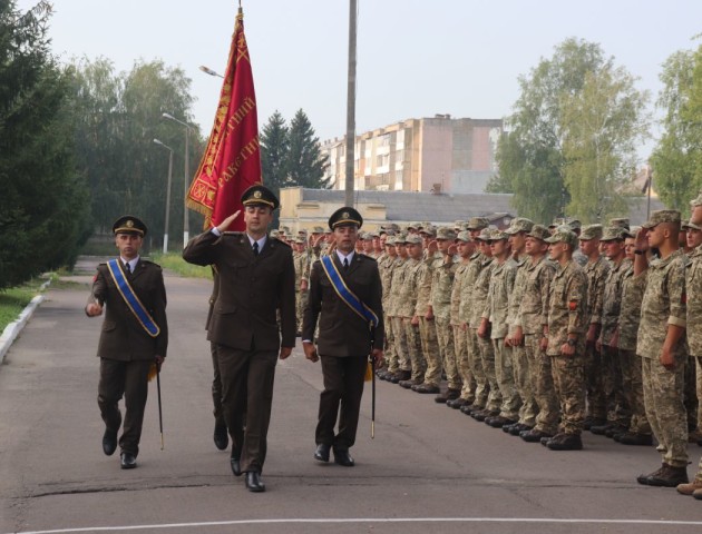 Зенітно-ракетний полк із Волині отримав Бойовий Прапор. ФОТО