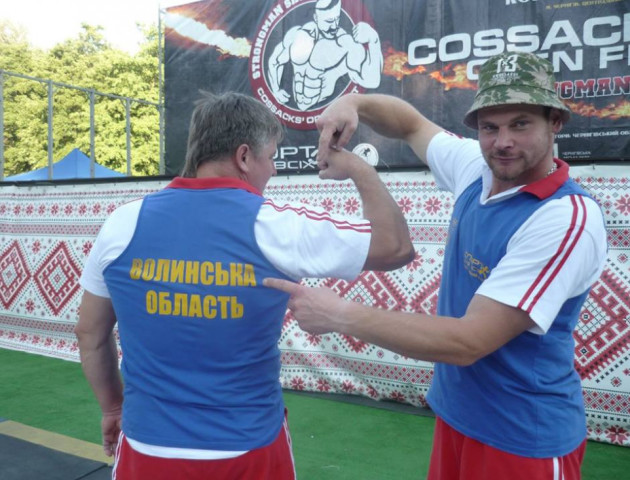Волинянин переміг у Всеукраїнських змаганнях стронгменів