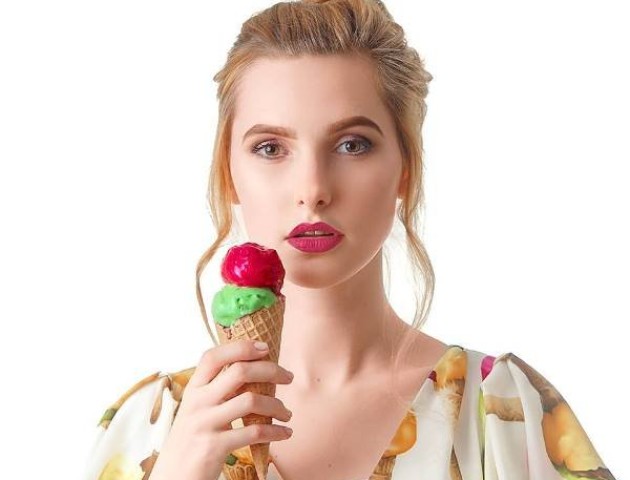 Луцька модель розповіла, як іноземні контракти ламають українських красунь