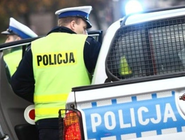 Біля Варшави жорстоко побили трьох українців