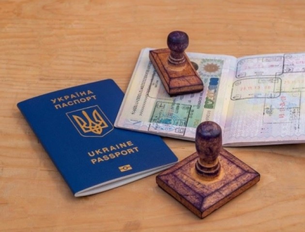Луцьк - у лідерах серед міст України, де видають найбільше віз до Польщі