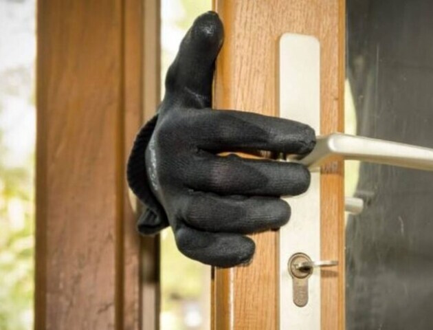На Волині спіймали крадія, який поцупив гроші з будинку чоловіка