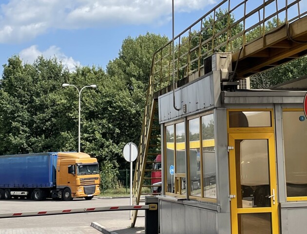 За добу розблокований ПП «Ягодин - Дорогуськ» перетнуло понад 800 ваговозів