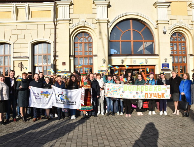 В Луцьк на святкування Великодня прибули гості з Донбасу. ФОТО