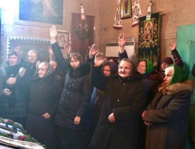 На Волині селяни проголосували «за вірність УПЦ МП». ФОТО