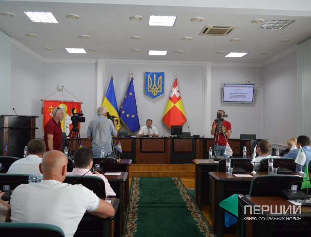 У Луцькраді зі скандалом виділили кошти на 27-му школу