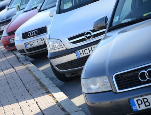 Доплатіть 15 тисяч гривень: як волинян дурять з розмитненням євроблях