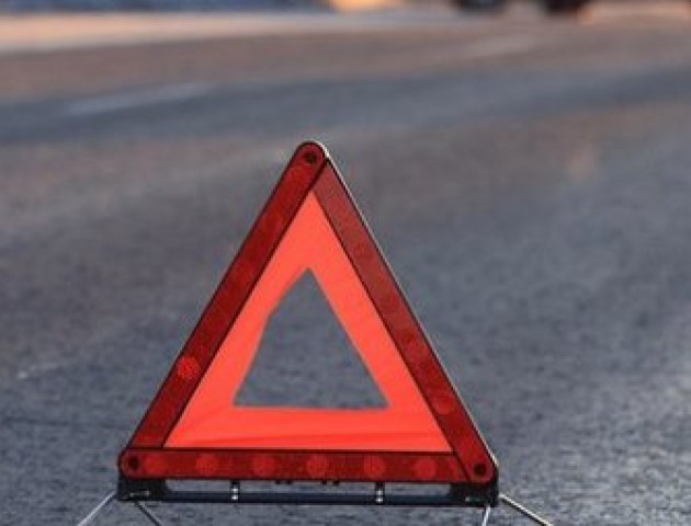 У Луцьку авто наїхало на пенсіонерку