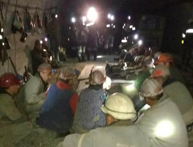 Волинському гірнику, який протестував під землею, стало зле, його доправили до лікарні