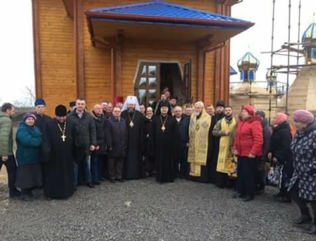 Митрополит Волинський Михаїл освятив Свято-Миколаївський собор у Волновасі