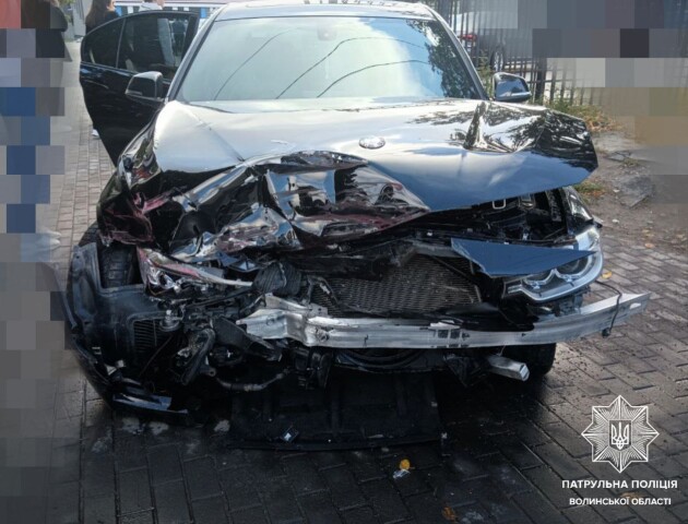 У Луцьку на Львівській не розминулися два авто. ФОТО