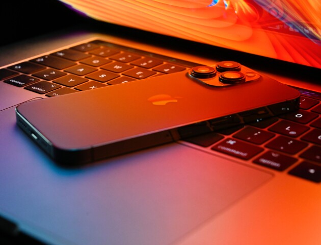 Як поєднати свій MacBook зі своїми старими пристроями?