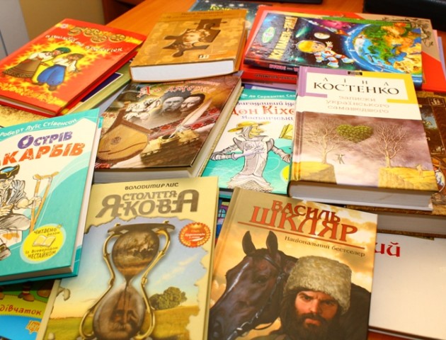 У Луцьку збирають книги українською мовою, які відправлять на схід