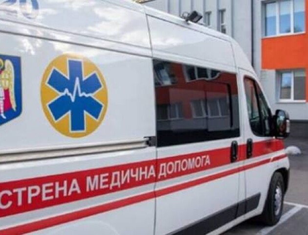 Був без свідомості й не дихав. Луцькі медики врятували чоловіка