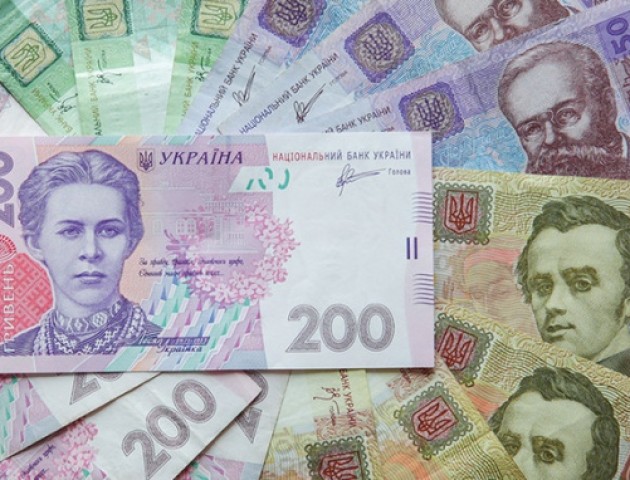 Курс валют на 23 лютого: долар і євро дорожчають