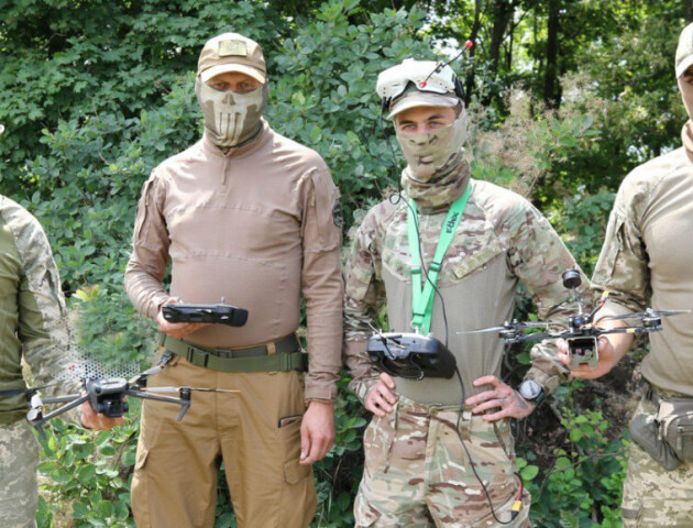 Як у Волинській теробороні готують пілотів FPV-дронів