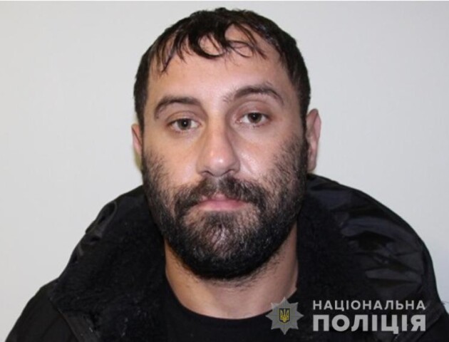 На Волині розшукують безхатька, якого підозрюють у крадіжці