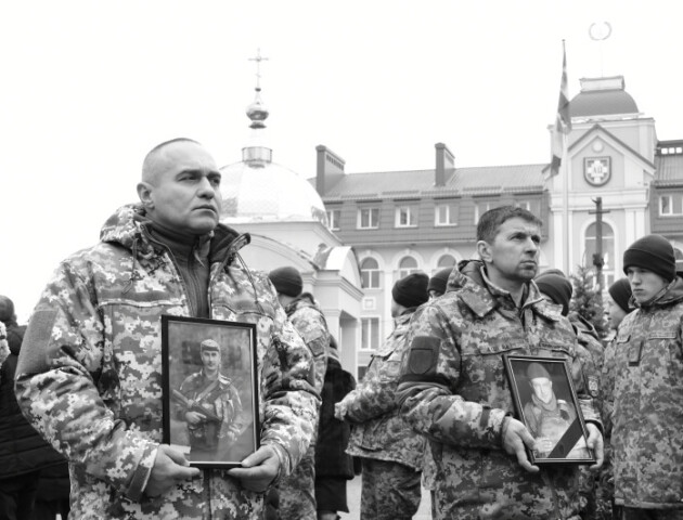 Лучани попрощалися із полеглими Героями Олександром Нагорним та Іваном Гнатенком