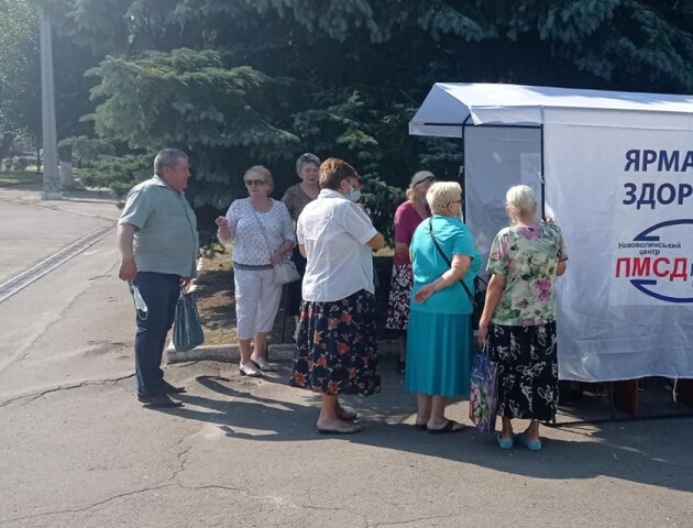 У Нововолинську відбувся «Ярмарок здоров'я»: у 41 людини з 65 виявили проблеми