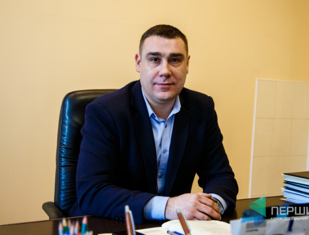 Лікарів достатньо, медсестер ще шукаємо, - очільник Волинської обллікарні про лікування коронавірусу