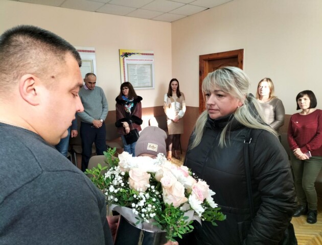 У Рожищі посмертну нагороду загиблого Героя вручили його дружині