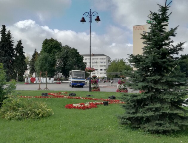 Шукають рідню заручників, яких захопив терорист у центрі Луцька