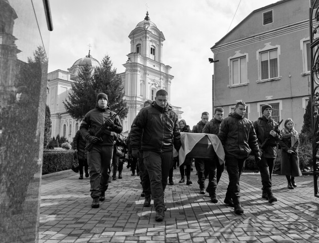У Луцьку попрощались із загиблим Захисником «Азовсталі» Андрієм Ніколайчуком. ФОТО