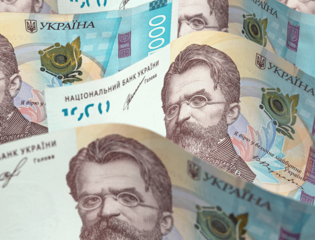 У Луцьку чоловік розраховувався в магазинах підробленими купюрами