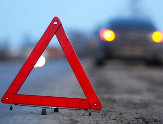 Під Луцьком у новорічну ніч насмерть збили дівчину