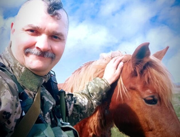 Волинський військовий виконав старовинну колядку. ВІДЕО