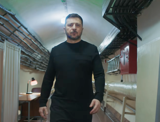Зеленський вперше показав бункер, у якому він працював на початку війни