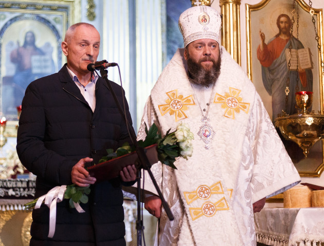 Пасхальне богослужіння у луцькому Соборі святої Трійці. ФОТО