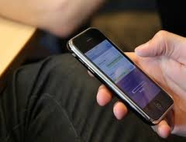 На Волині почастішали шахрайства за схемою «вам телефонують із банку»