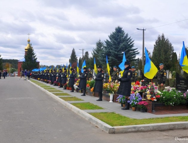 Хочуть розширити Алею почесних поховань  у Гаразджі