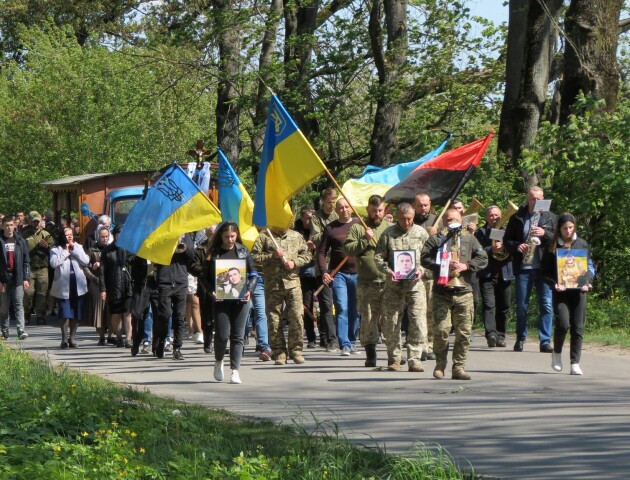 На Волині поховали загиблого бійця, який з осені вважався зниклим безвісти