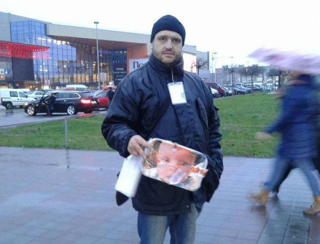 Муніципали спіймали п'яних псевдоволонтерів біля «Порт Сіті»
