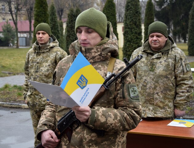 Волинські новобранці-прикордонники склали військову присягу