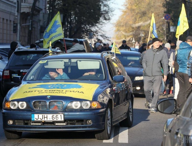 «У Сомалі «євробляхарі» б були піратами» - лучанин жорстко розкритикував прихильників «євроблях»