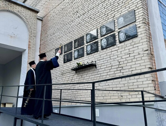 На стінах ліцею на Волині відкрили пам’ятні дошки полеглим випускникам