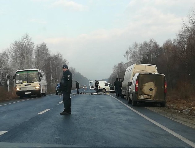 ДТП на Волині: два авто наполовину розбиті. ФОТО