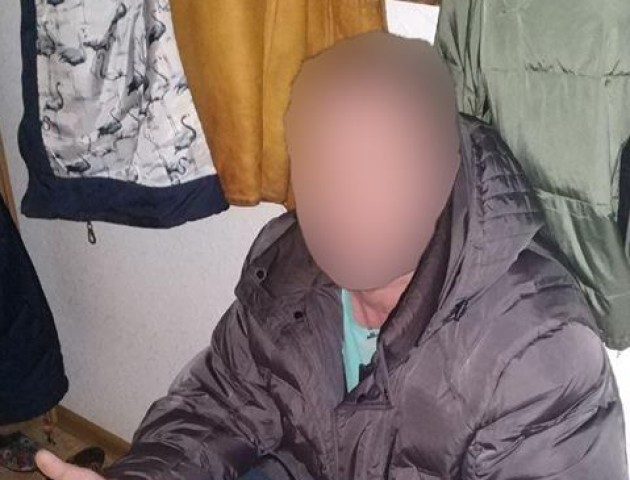 На Волині п'яний чоловік вигнав на мороз дружину та хвору доньку